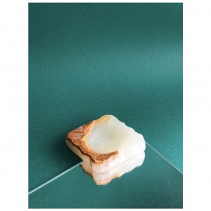 Popielnica z kamienia